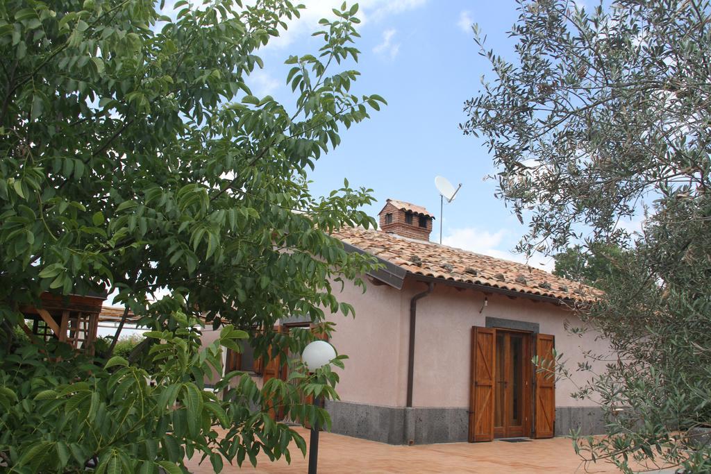 Mount Etna Chalet Maletto エクステリア 写真